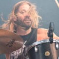 Schuh-Plattler - Taylor Hawkins-Tribute à la Freddie Mercury