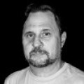 Metalsplitter - Dave Lombardo zapft Bier in Berlin