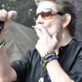 Schuh-Plattler - Rock-Legenden adeln Shane MacGowan
