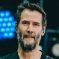 Metalsplitter - Keanu Reeves trifft Babymetal