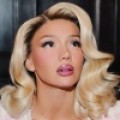 Doubletime - Shirin David, Heimchen am Herd