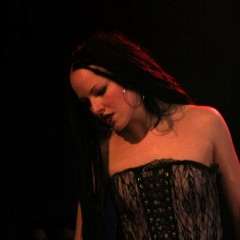 Ophelia Dax