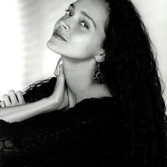 ... macht Eliana Cuevas ...