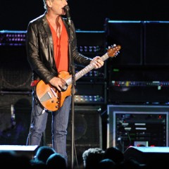 ... und Lindsay Buckingham an der Gitarre