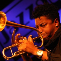 Live in Zürich auf dem Jazz No Jazz-Festival.