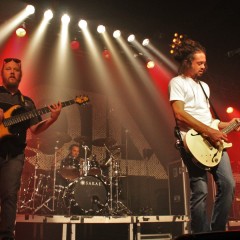 SOJA.