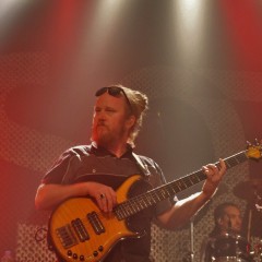 "Bobby Lee".