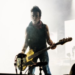 Simon Gallup.