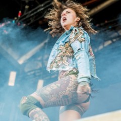 Jennifer Rostock.