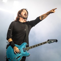 Foo Fighters.
