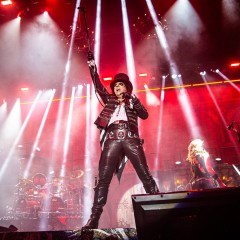 Alice Cooper.