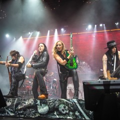 Alice Cooper.