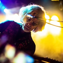 Mit neuem Album "Waiting For Miracles".