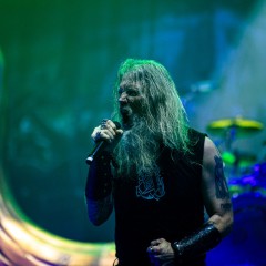 Amon Amarth.