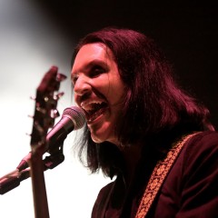 Brian Molko.