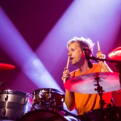 Dominic Howard.
