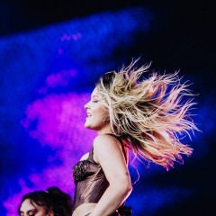 Zara Larsson.