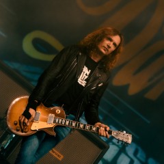 Dan Hawkins.