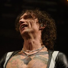 Justin Hawkins.