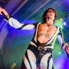 Justin Hawkins.