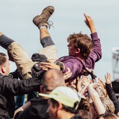 Crowdsurfer.