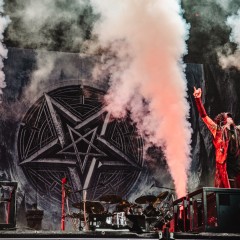 Dimmu Borgir.