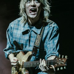 One OK Rock.