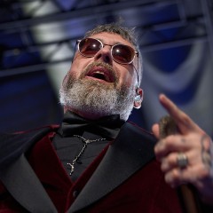 Sido.