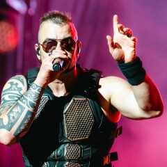 Sabaton.