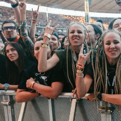 Fans.
