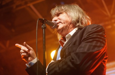 Zum Auftakt des Festivals spielten Fehlfarben "Monarchie & Alltag" annähernd in Originalbesetzung.