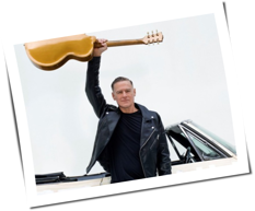 Bryan Adams