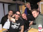 Heartbreak Eng.: Band kidnappt laut.de-Redakteur