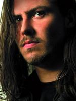 TV-Show: Andrew W.K. lehrt Kids das Zerstören