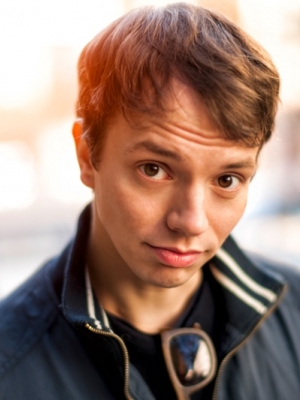 Alle Farben: Neue Single "Sometimes" mit Video
