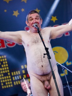 Reload Festival 2016: "Ihr könnt euch ausziehen!"