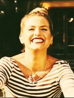 Jeanette Biedermann: Neuer Song zum Film "Connie & Co"