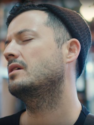 SYML: Neues Live-Video zu "The Bird"
