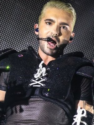 Schuh-Plattler: Bill Kaulitz vor "Career Suicide"