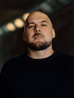 Doubletime: Savas verbrennt "King of Rap"