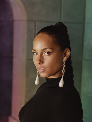 Vorchecking: Alicia Keys, Neil Young, Apache 207