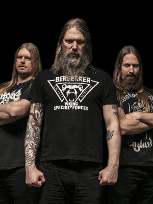 Vorchecking: Eminem, Neil Young, Amon Amarth