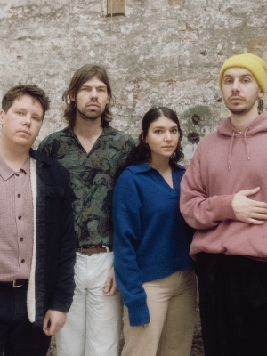 Videopremiere: "Rush" von Deep Dyed
